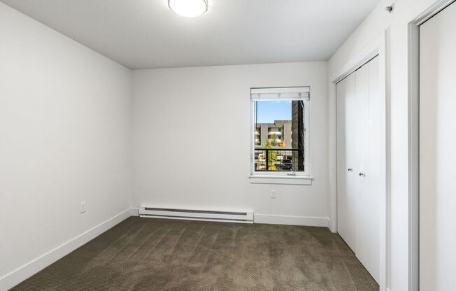 2 beds, 1 bath, 994 sqft, $1,795, Unit 3234-203