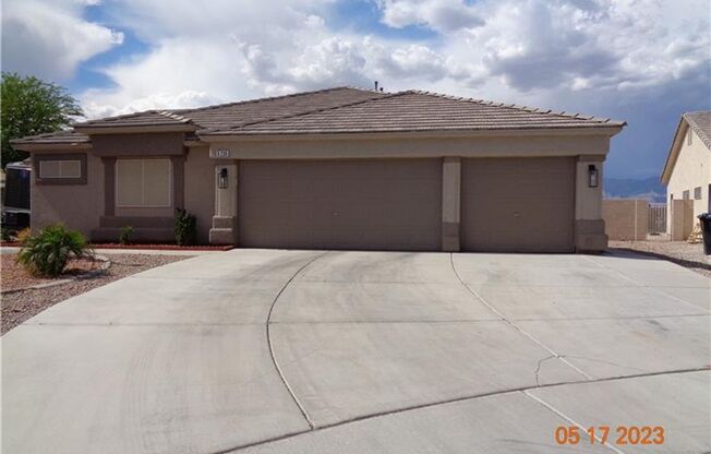 BEAUTIFUL 4 BEDROOM HOME IN NORTH LAS VEGAS