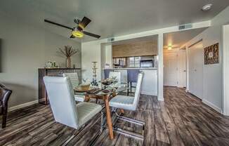 Dining Room at Silver Bay Apartments, Boise, Idaho