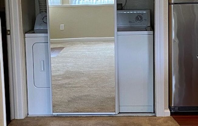 2 beds, 2 baths, 900 sqft, $1,995, Unit 103