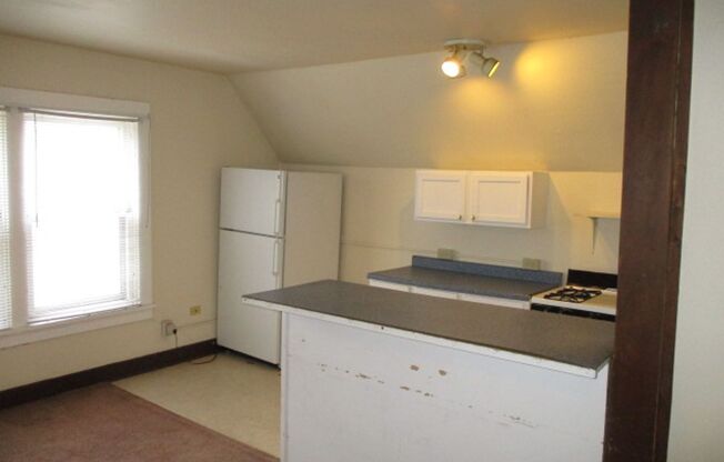 137 W. Gilman Street