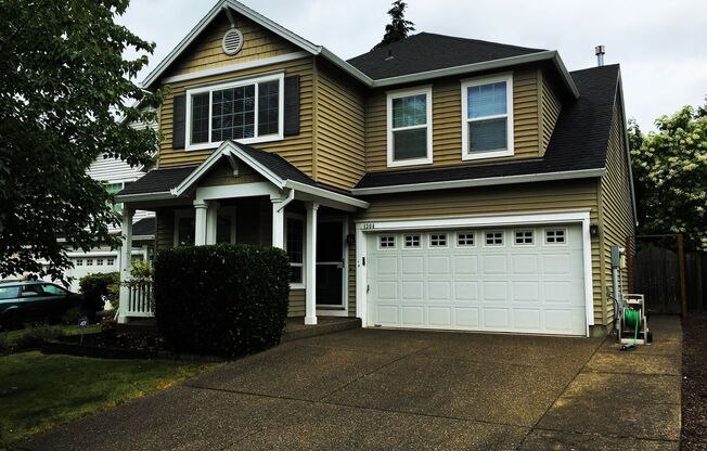 3 Bedroom plus Den! Jackson School Neighborhood!