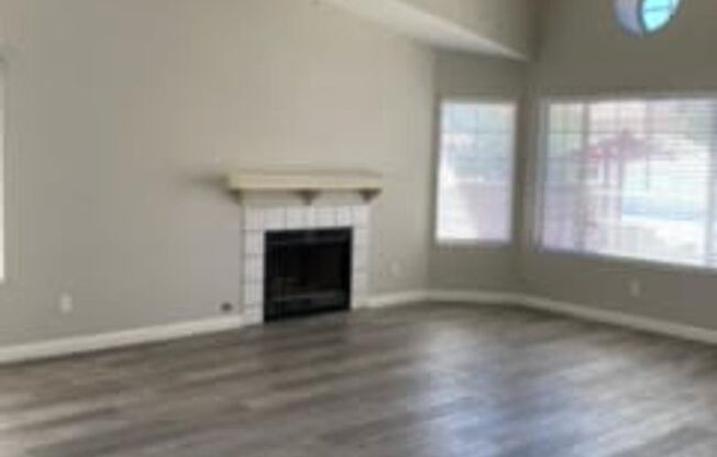 Highly Upgraded Single Story in Laughlin!!