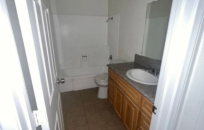 1007 E. Deodar St.
