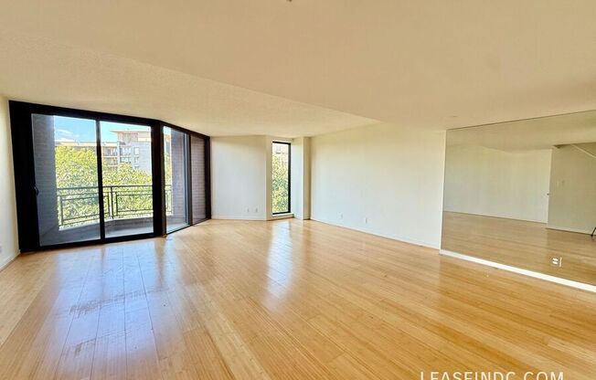 1099 22nd Street NW #406