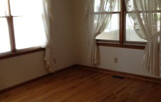 2 beds, 2 baths, $1,050