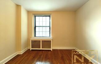 2 beds, 1 bath, $3,395, Unit A65