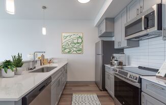 1 bed, 1 bath, 631 sqft, $1,720, Unit 206