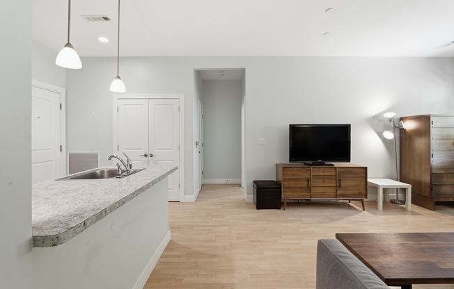 2 beds, 1 bath, 939 sqft, $3,475, Unit 106