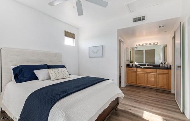 2 beds, 2 baths, $2,195, Unit UNIT 2244