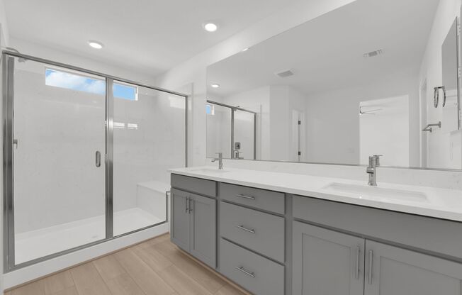 4 beds, 2.5 baths, $2,450