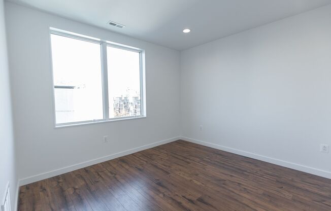 2 beds, 2 baths, 1,050 sqft, $2,475, Unit 310