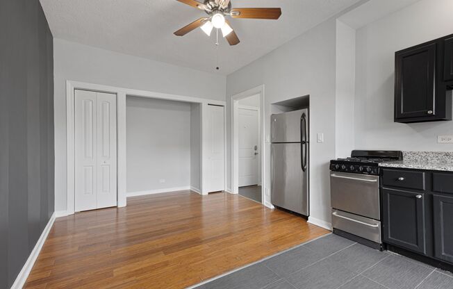 1 bed, 1 bath, 565 sqft, $1,850, Unit 210