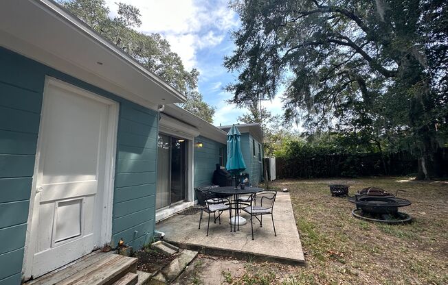 3 beds, 2 baths, $1,850