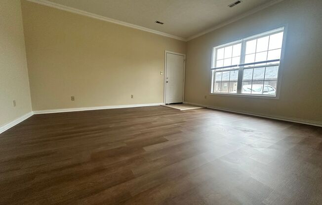 Horse Creek Apartments