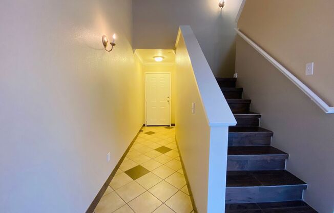 Lovely Galt Townhouse