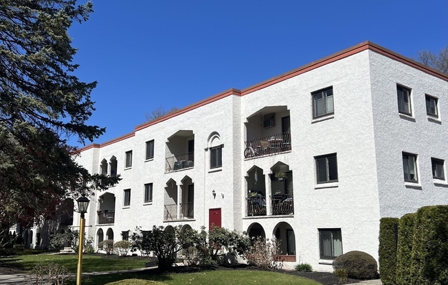 320 FELLSVIEW TERRACE