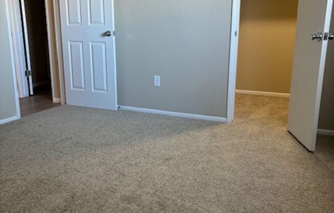 2 beds, 1 bath, 830 sqft, $1,349, Unit 101