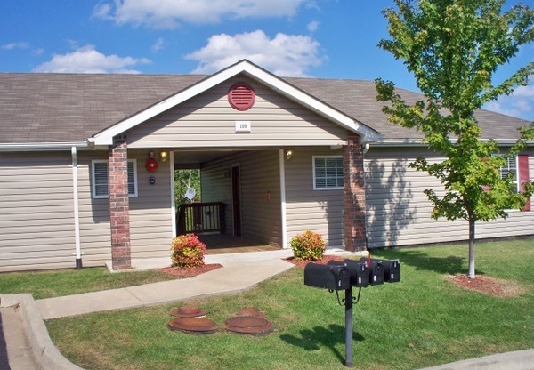 3 Bedroom 2 bath Apartment in the heart of Branson, MO