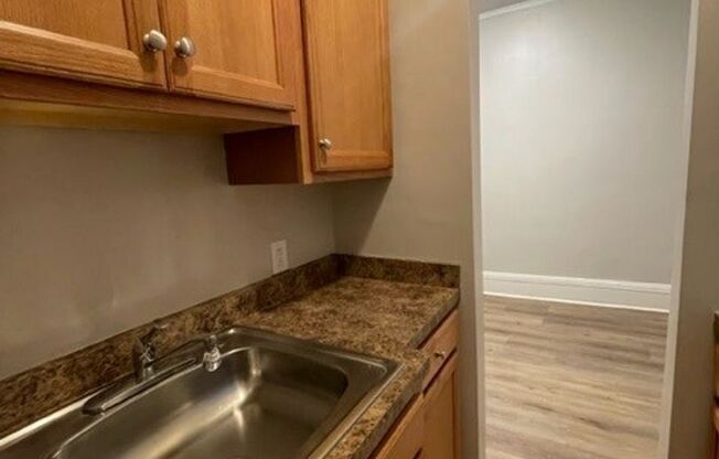 1 bed, 1 bath, $1,199, Unit 108