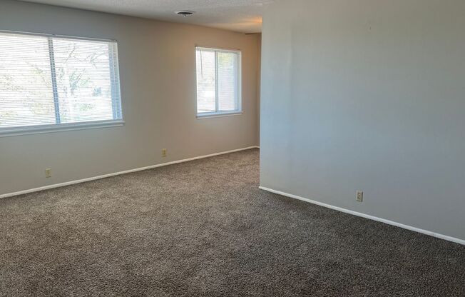 Eleganz Rentals (4619 N 56th Street)