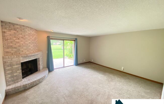 2 beds, 2.5 baths, $1,550