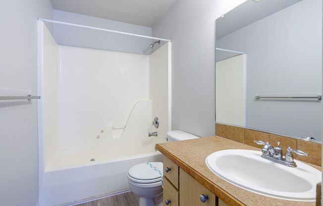 2 beds, 2 baths, 1,004 sqft, $1,625, Unit A3