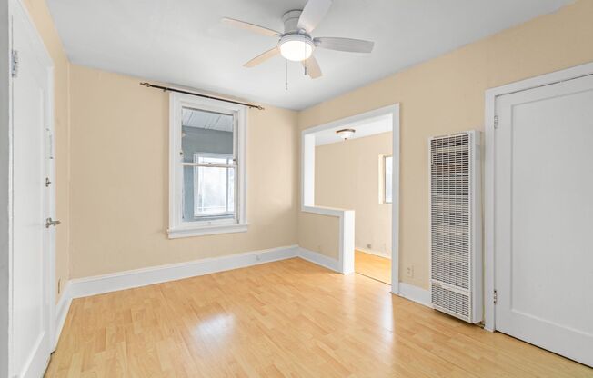 1 bed, 1 bath, $2,100, Unit 1823 Pacific Ave #C - LU