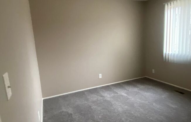 2 beds, 1 bath, 869 sqft, $1,159, Unit 12738A