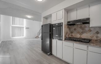 2 beds, 1.5 baths, $2,425, Unit 65