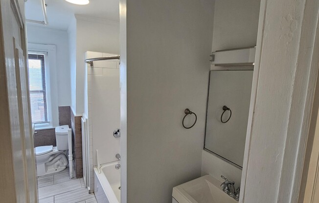 2 beds, 1 bath, 629 sqft, $4,200, Unit 714