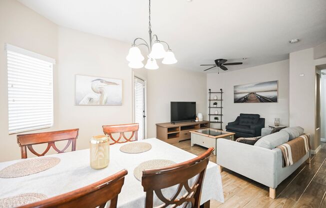 2 beds, 2 baths, $1,700
