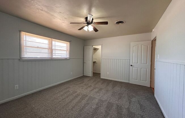 3 beds, 2 baths, $1,450