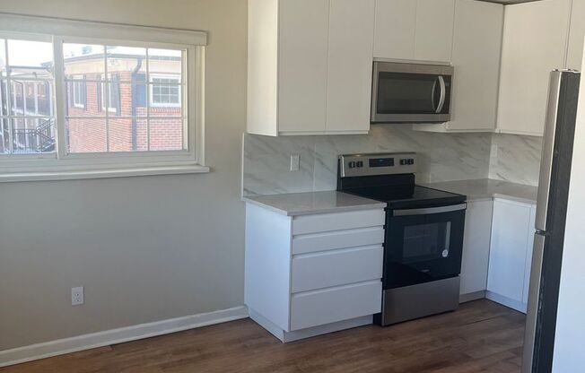 Move in ready 3bedroom 2bath