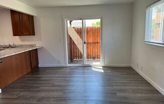 2 beds, 1.5 baths, $1,295