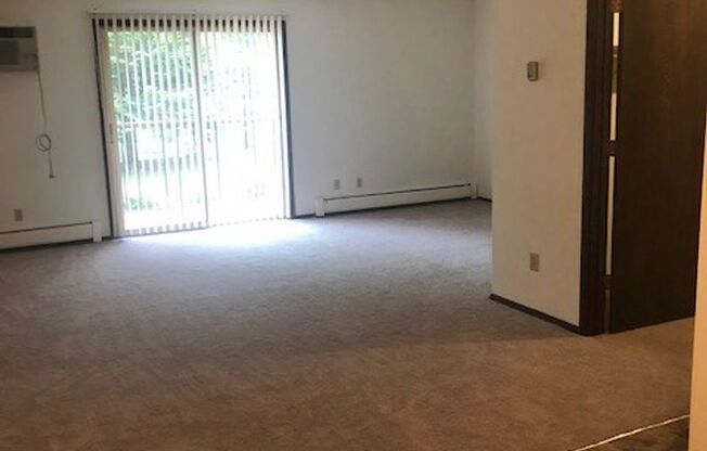 Nicollet Woods Apartments