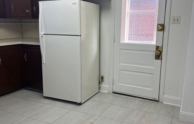 1 bed, 1 bath, $1,295, Unit 1315 Broadway Unit 1