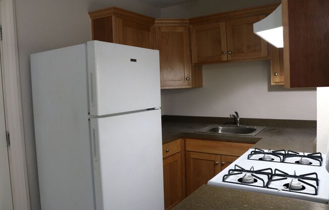 Summit Apartments