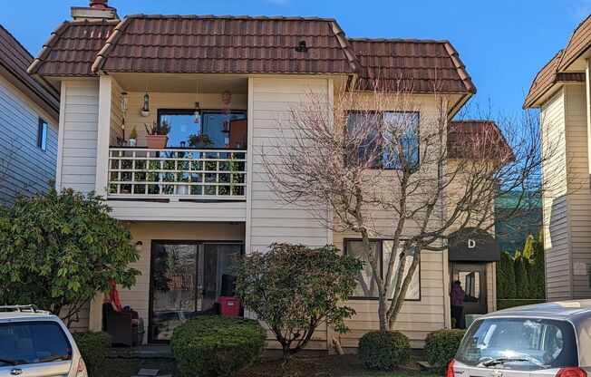 1 bed, 1 bath, 670 sqft, $1,825, Unit C304