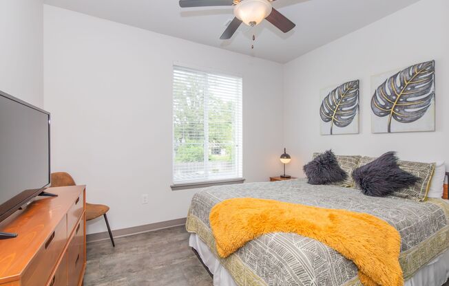 Trails Bend 2 Bedroom 2 Bath Furnished Bedroom