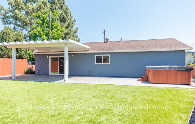 Beautiful 3 Bedroom, 2 Bath Home with Spa, View & Solar