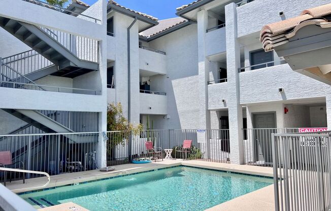 *MOVE IN SPECIAL* The Alden - Gorgeously Remodeled Apartment Community in the Arcadia Lite District!