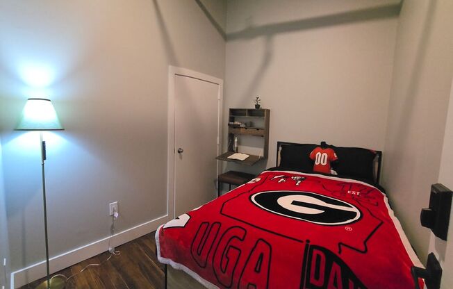 2 beds, 1 bath, 600 sqft, $1,295, Unit Available Now 208