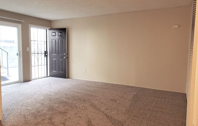 1 bed, 1 bath, $1,695, Unit 4045-04