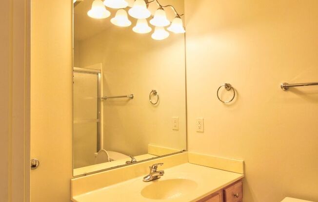 3 beds, 2 baths, 1,750 sqft, $2,266