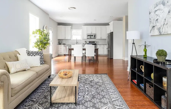 Spacious 5BR/3.5 BA Renovated Home Near Beltline with Off-Street Parking