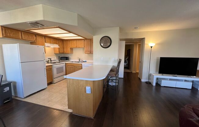 2 beds, 2 baths, $1,650