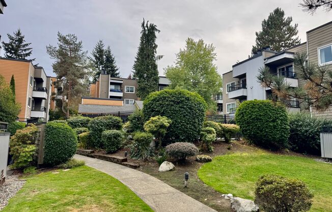 2 beds, 2 baths, $2,399, Unit # F 102