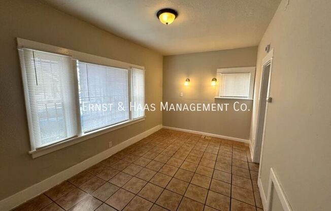 847 Cerritos Ave.
