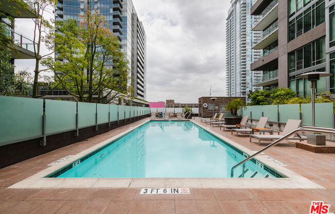 1 bed, 1 bath, 860 sqft, $3,200, Unit 407